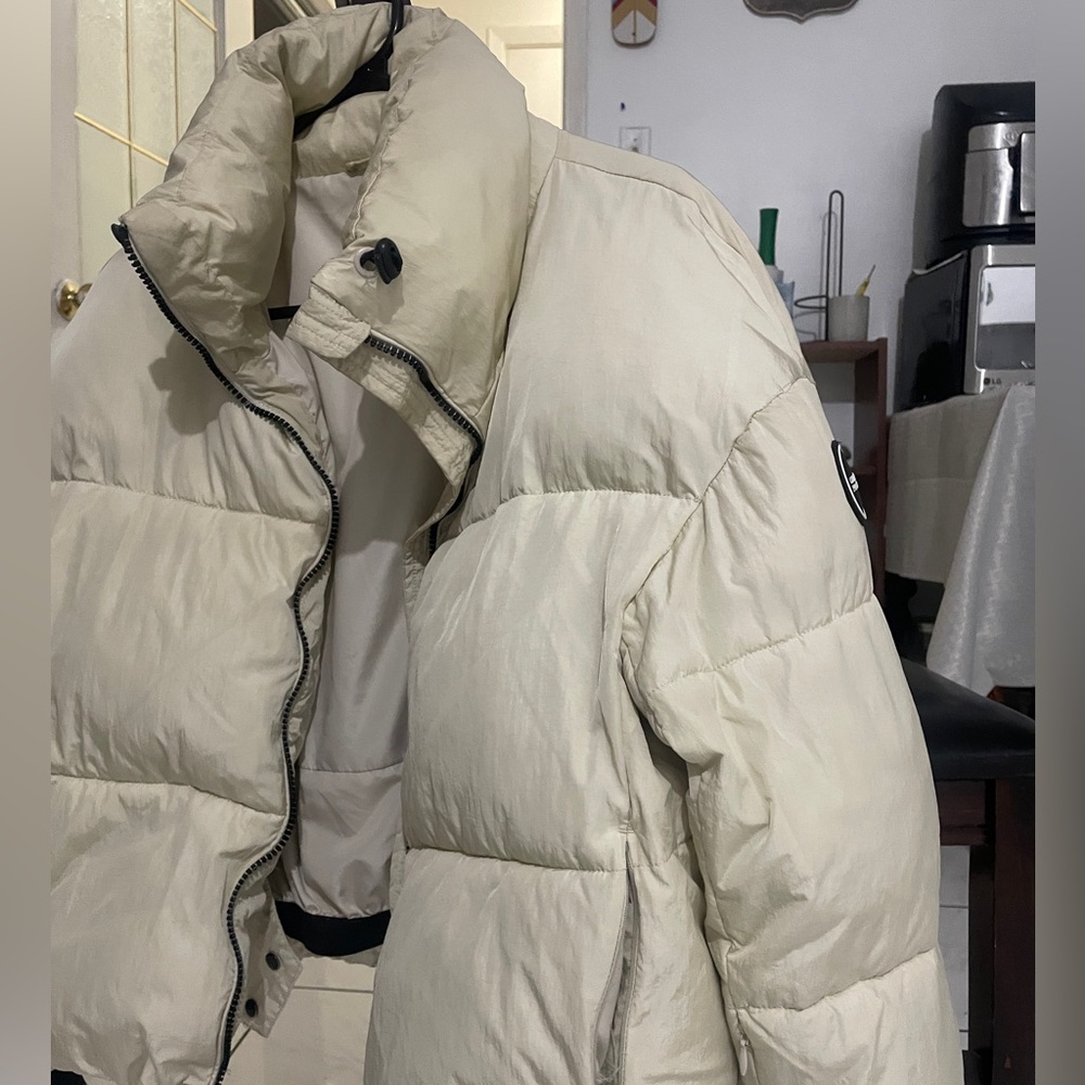 Zara Puffer Jacket - Picture 5 of 6